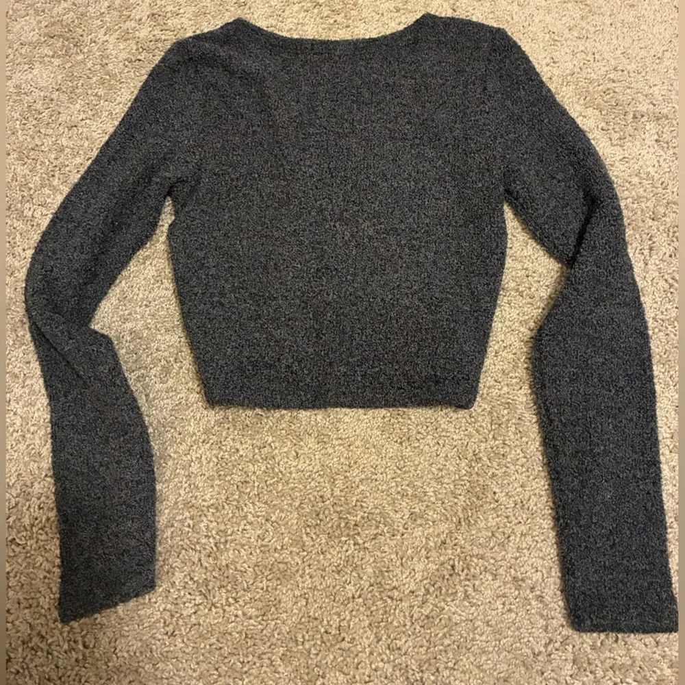 Wild Fable Fuzzy cropped sweater - Picture 2 of 6